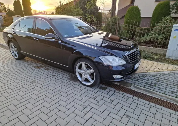 samochody osobowe Mercedes-Benz Klasa S cena 70900 przebieg: 255000, rok produkcji 2007 z Dęblin